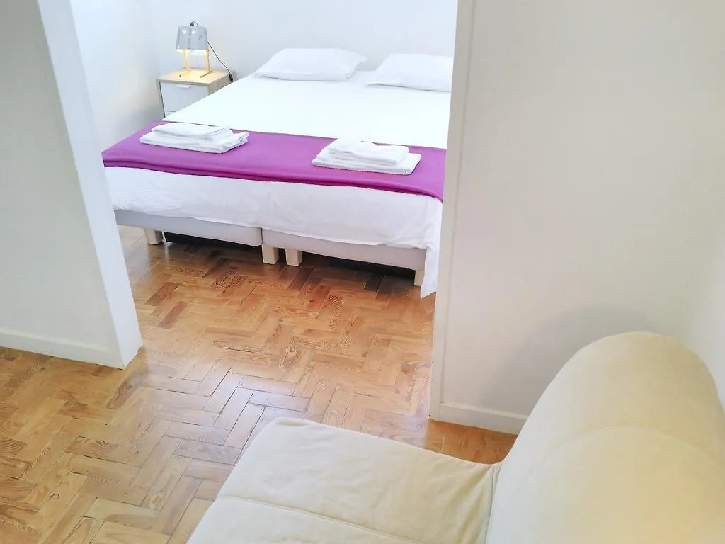 ליסבון Bica Terrace Apartment פורטוגל